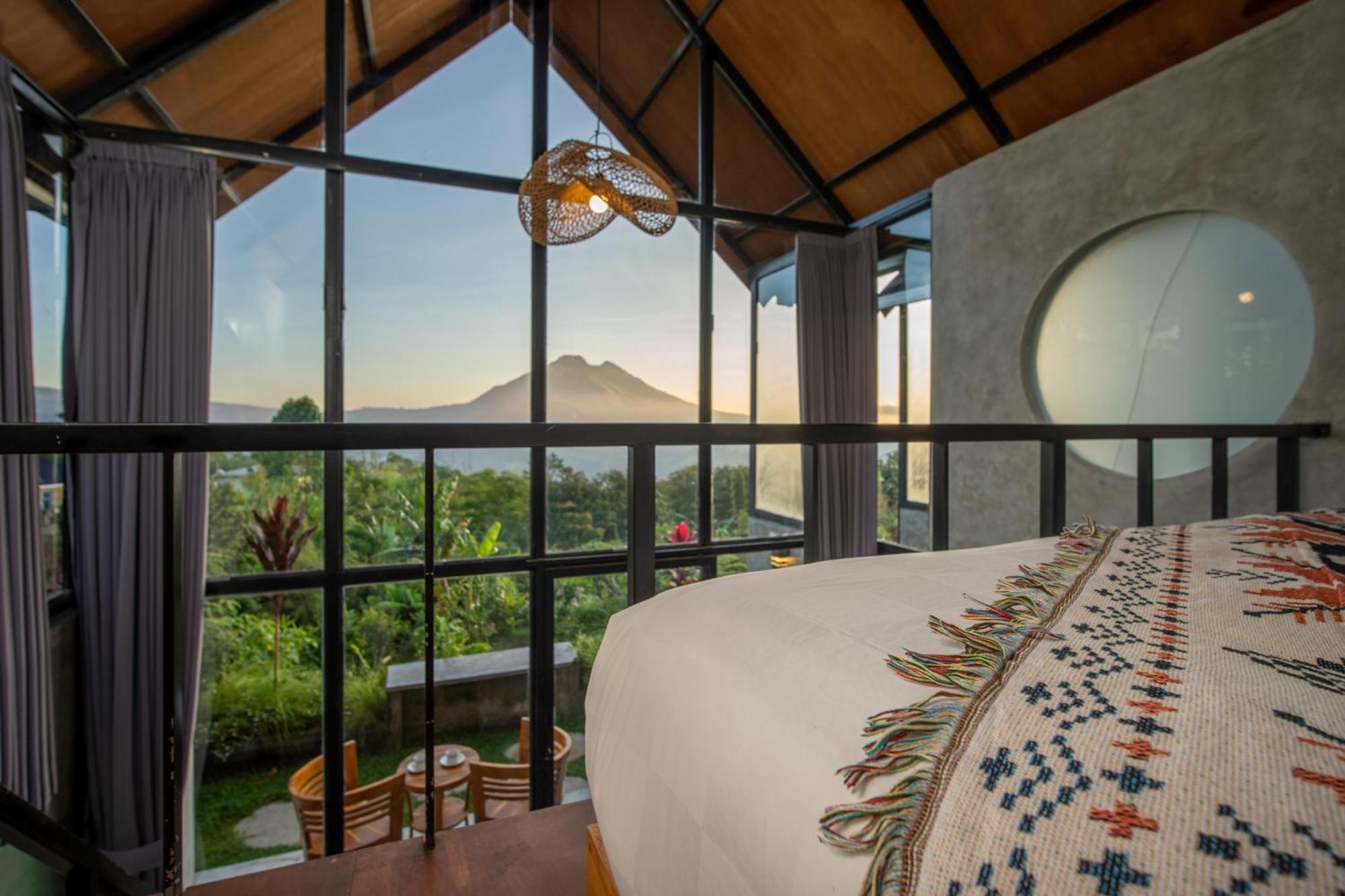 Puncak Gunung Kintamani Hotel Exterior photo